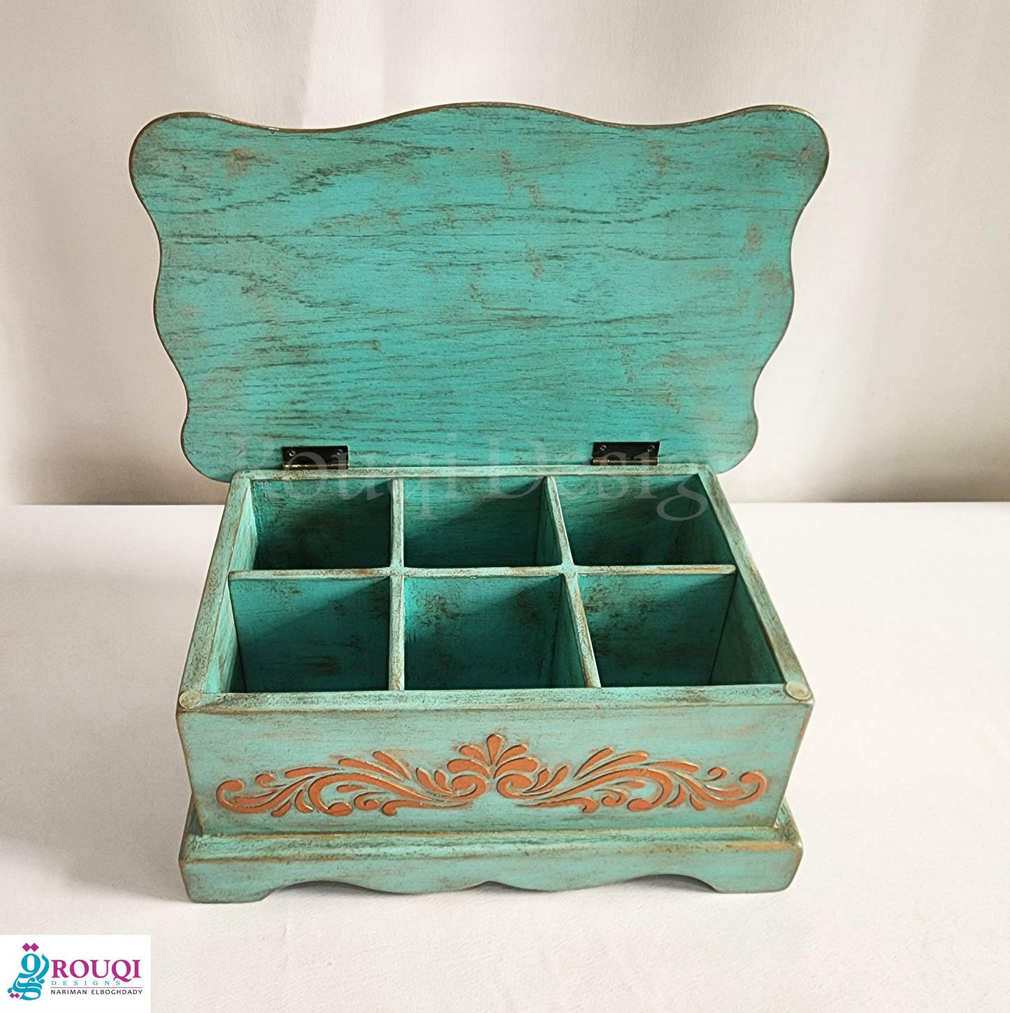 Rania Box