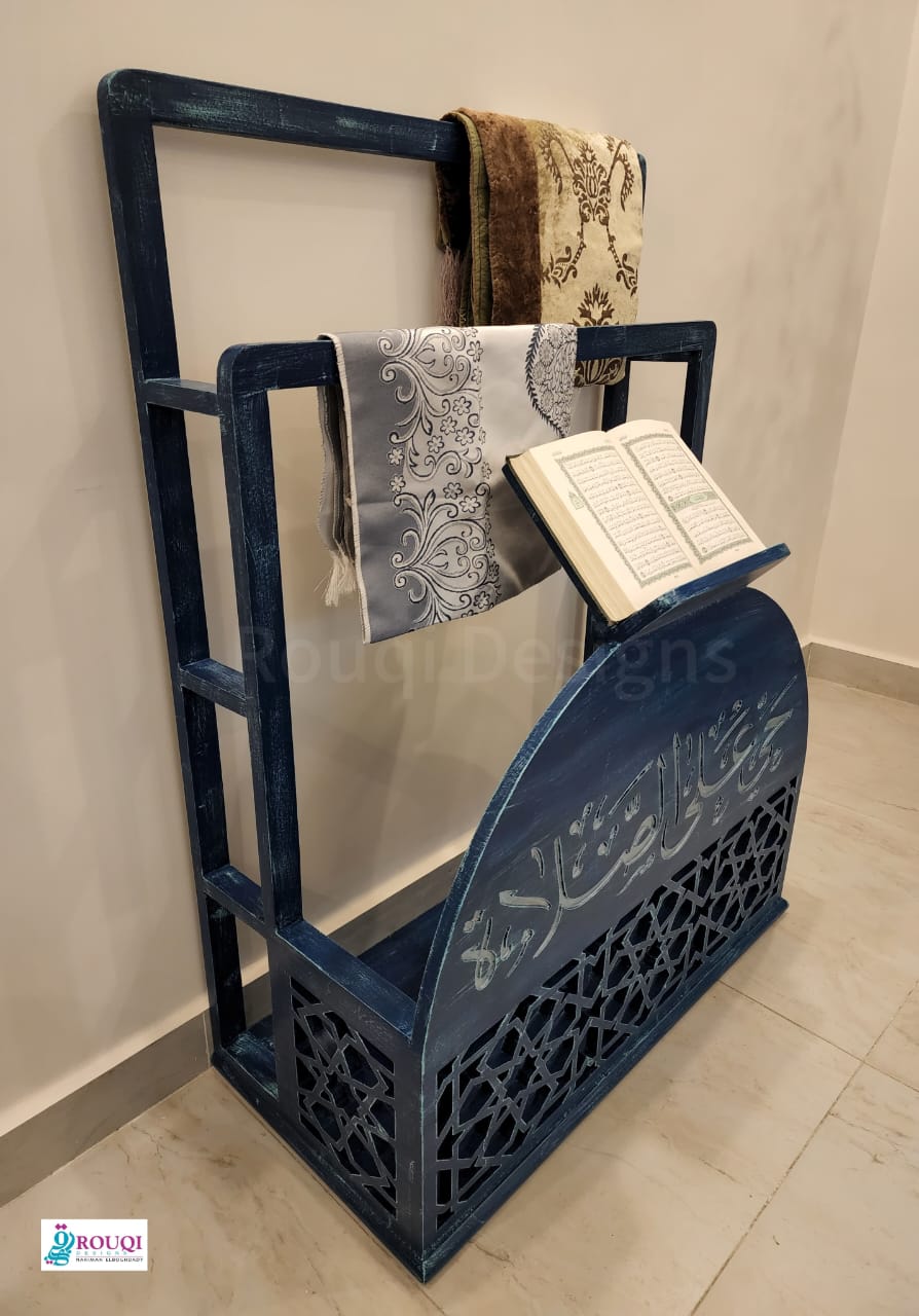 Pray Stand
